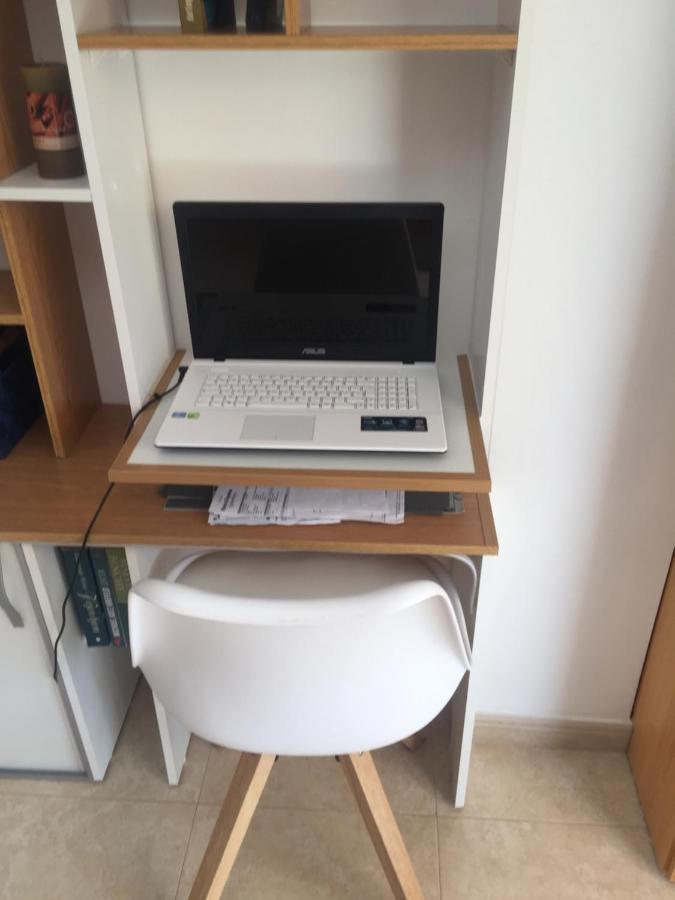 Appartement Standing 58M Plage A 3Mn En Voiture Roses Bagian luar foto