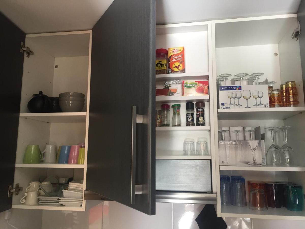 Appartement Standing 58M Plage A 3Mn En Voiture Roses Bagian luar foto