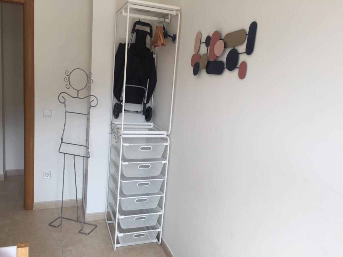 Appartement Standing 58M Plage A 3Mn En Voiture Roses Bagian luar foto