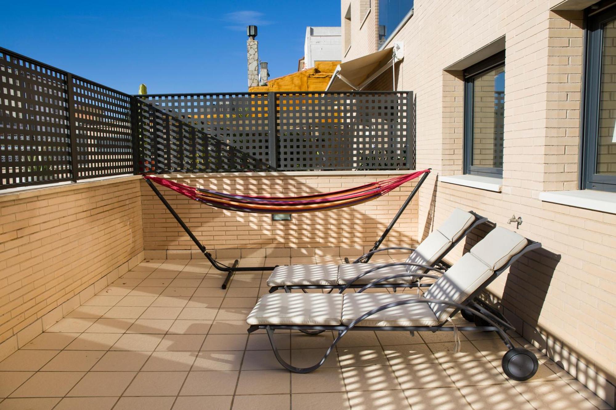 Appartement Standing 58M Plage A 3Mn En Voiture Roses Bagian luar foto
